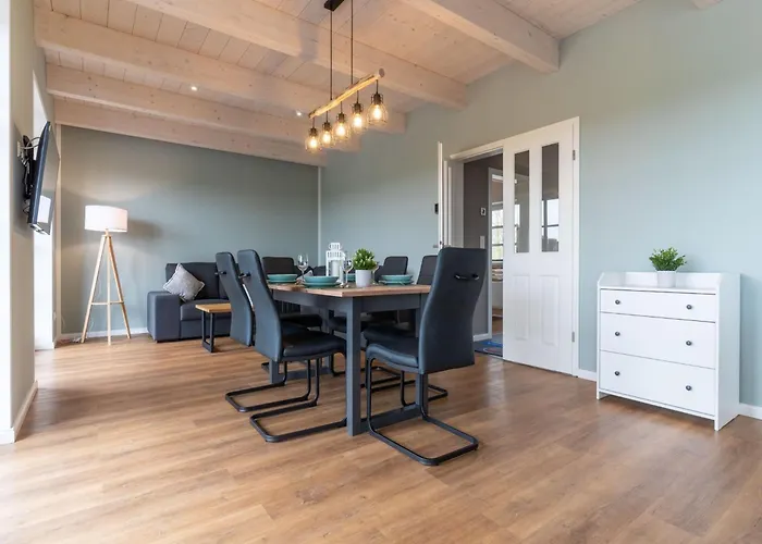 Doppelhaushaelfte In Karolinenkoog