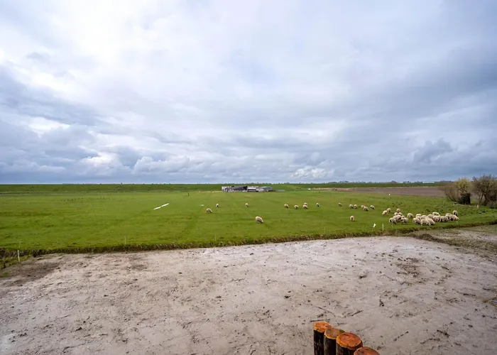 Doppelhaushaelfte In Сasa de vacaciones Karolinenkoog